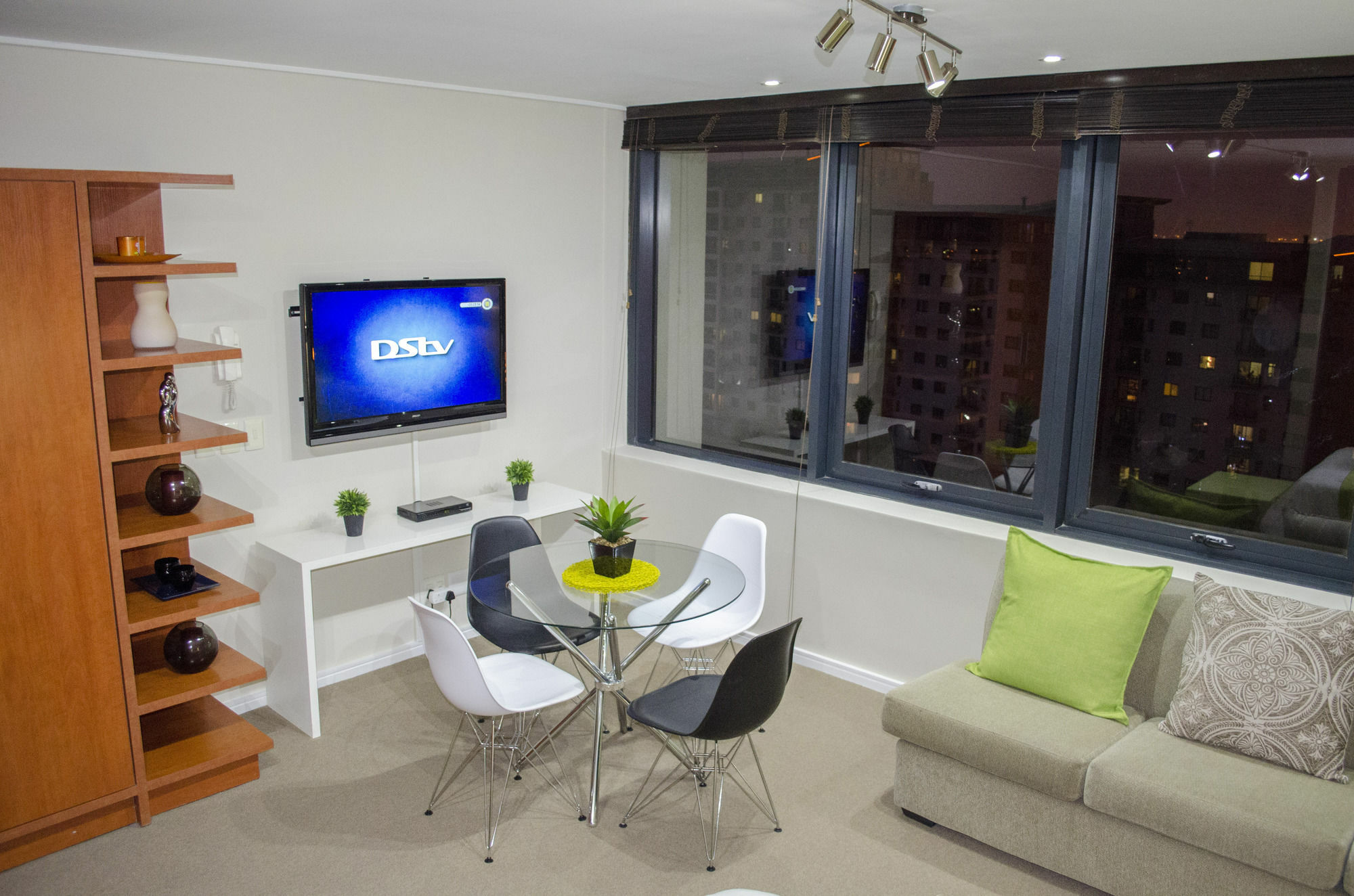 Manhattan Luxury Apartments เคปทาวน์ ภายนอก รูปภาพ